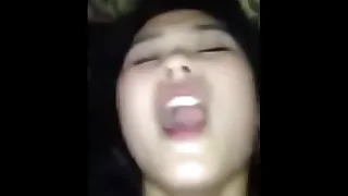 不射嘴里，射逼里